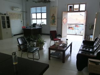 全自動充電機(jī)業(yè)績再創(chuàng)新高，離不開辛勤的你們